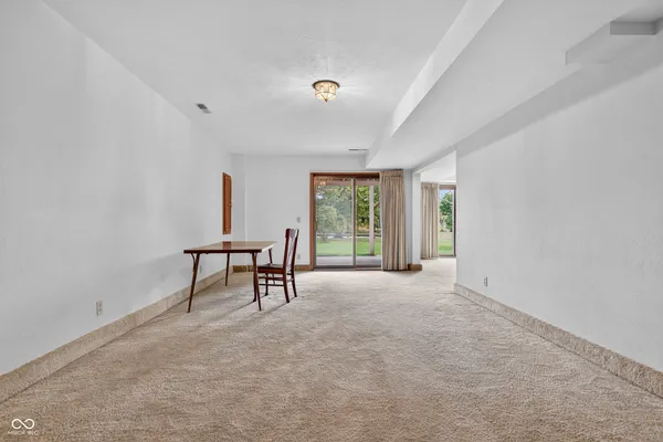 $437,500 | 1525 Bramoor Drive, Kokomo, IN 46902