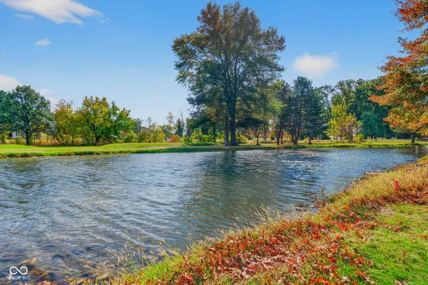 $437,500 | 1525 Bramoor Drive, Kokomo, IN 46902