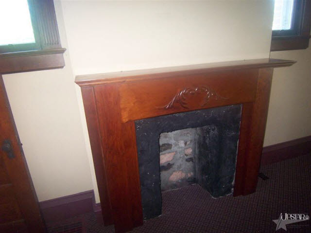 106 South Wayne Street Warren, IN 46792 - Photo 23 of 30 Gallery Image 23