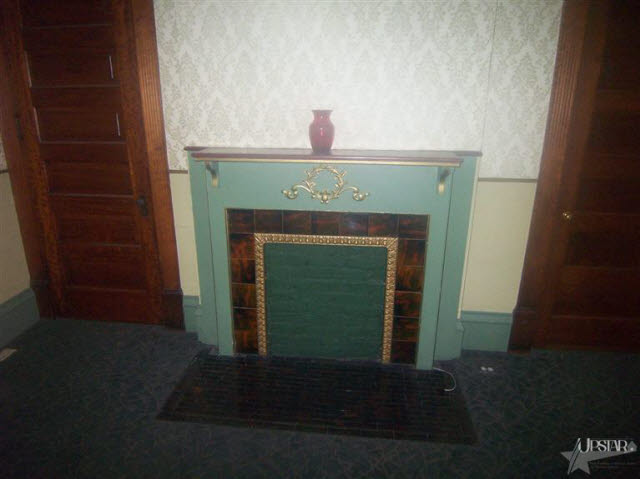 106 South Wayne Street Warren, IN 46792 - Photo 25 of 30 Gallery Image 25