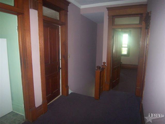 106 South Wayne Street Warren, IN 46792 - Photo 27 of 30 Gallery Image 27