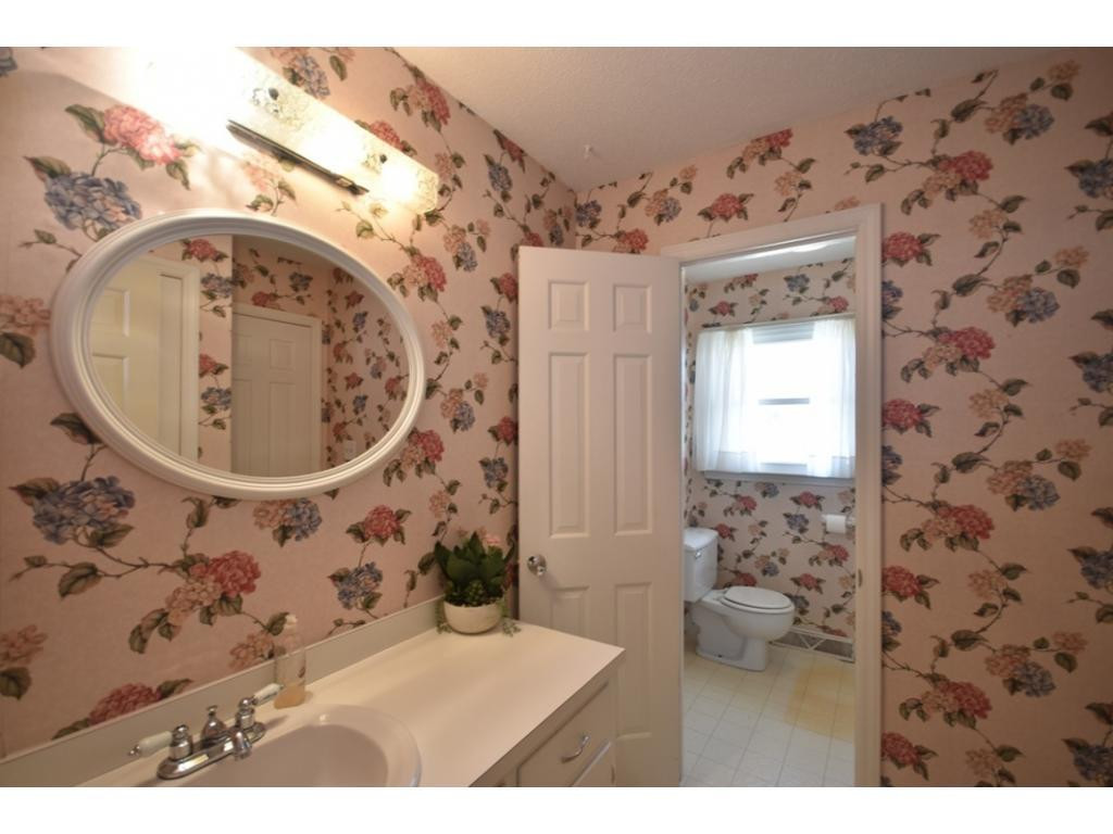 1015 Altamahaw Union Ridge Road Burlington, NC 27217 - Photo 16 of 24 Gallery Image 16