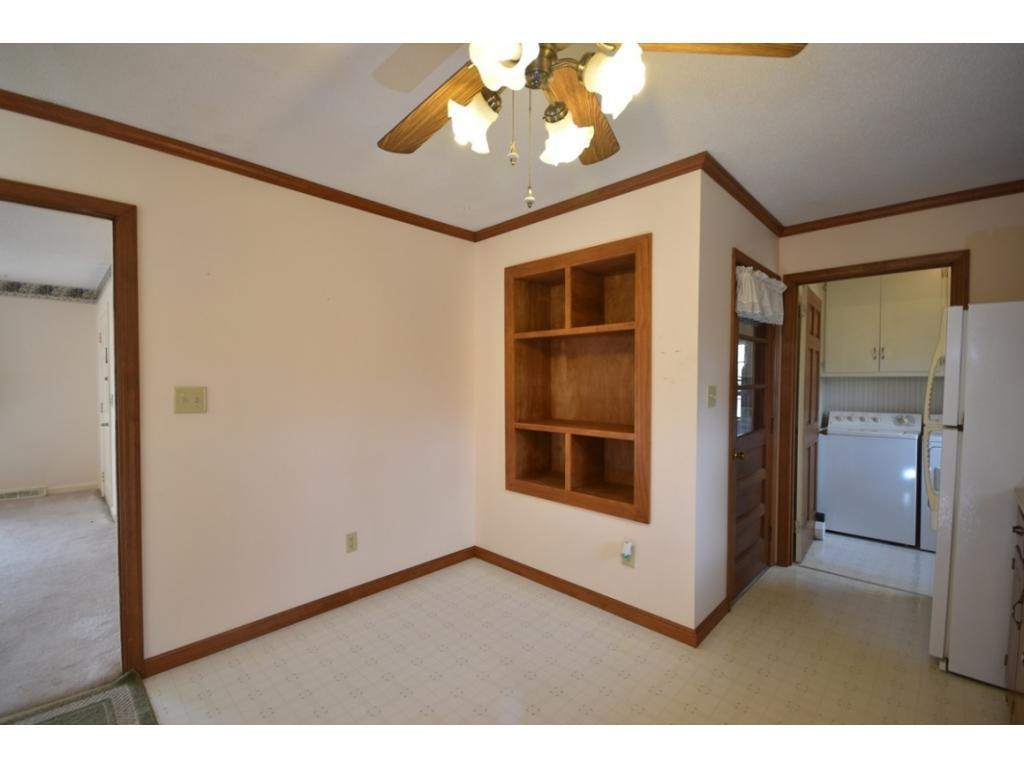 1015 Altamahaw Union Ridge Road Burlington, NC 27217 - Photo 9 of 24 Gallery Image 9