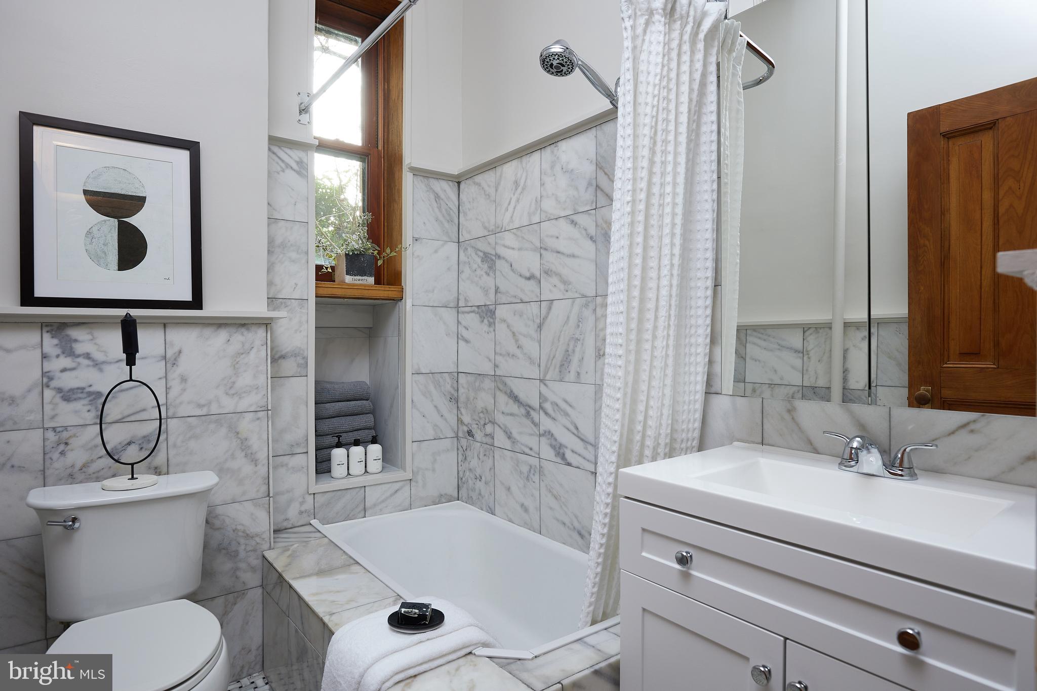 2853 Ontario Road Northwest, Unit 110 Washington, DC 20009 - Photo 14 of 36 Gallery Image 14