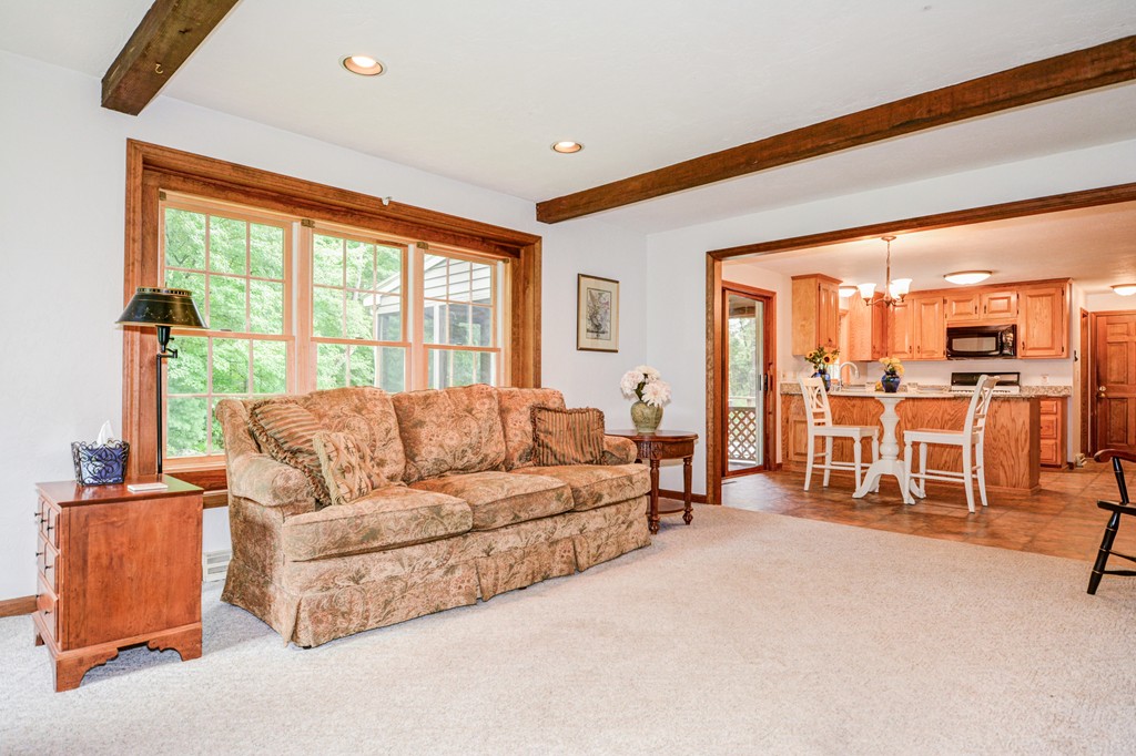 6 Joseph Road Northborough, MA 01532 - Photo 12 of 30 Gallery Image 12