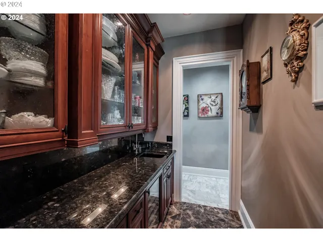 $4,200,000 | 2554 Cole Road South, Salem, OR 97306