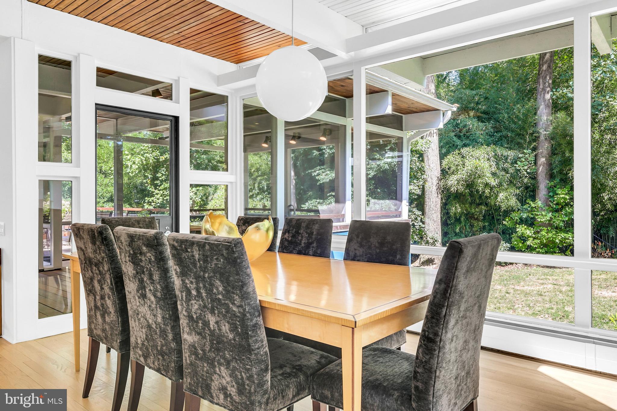 279 Ridgeview Road Princeton, NJ 08540 - Photo 20 of 82 Dining Area - View to Sunroom