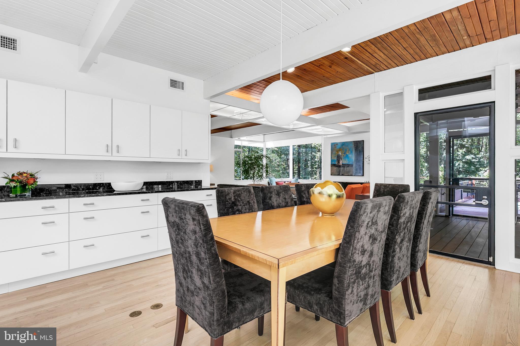 279 Ridgeview Road Princeton, NJ 08540 - Photo 21 of 82 Dining Area