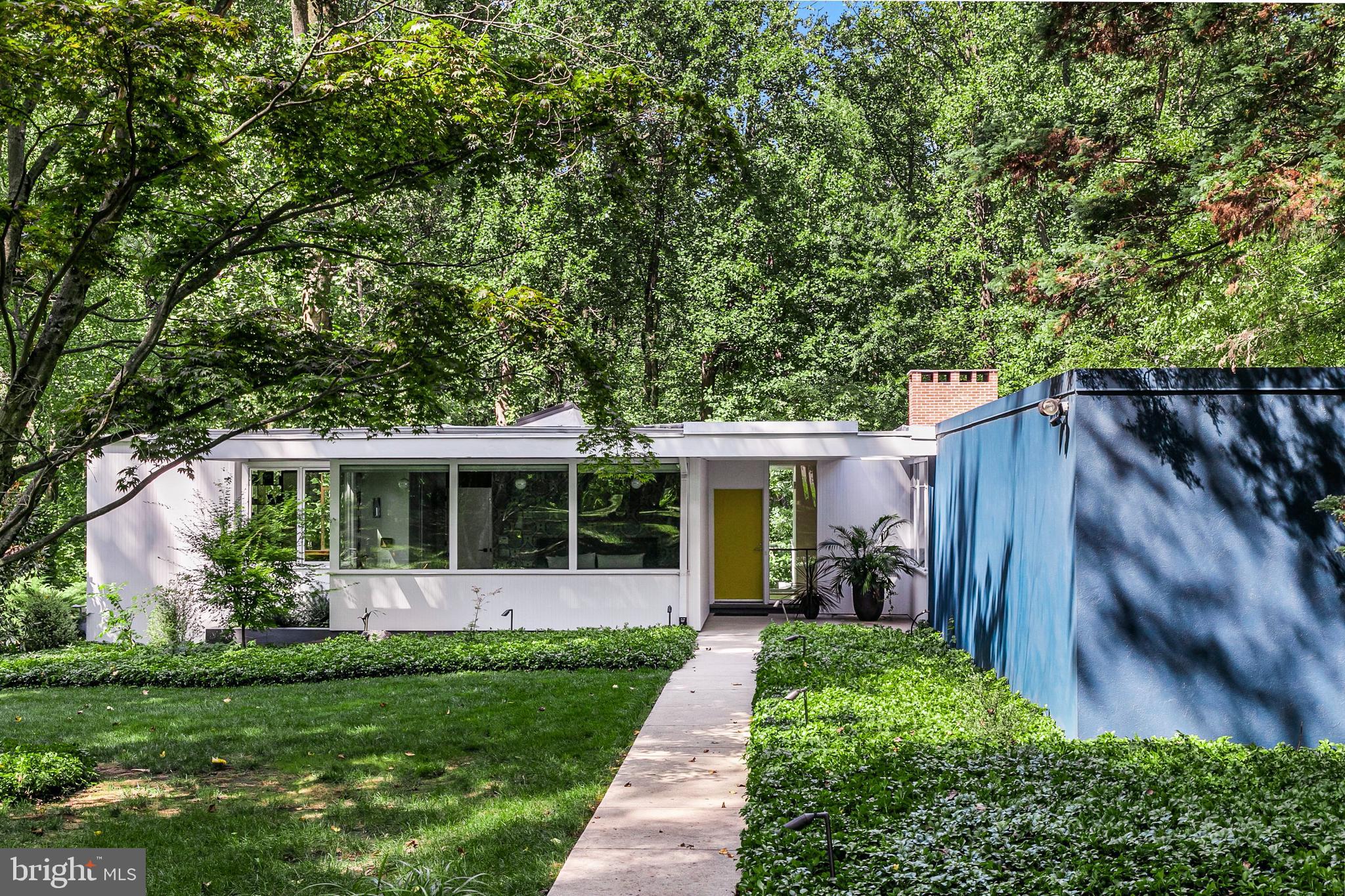 279 Ridgeview Road Princeton, NJ 08540 - Photo 3 of 82 Front Walk