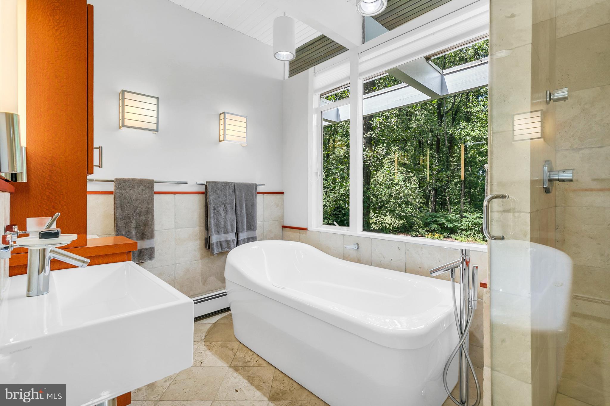 279 Ridgeview Road Princeton, NJ 08540 - Photo 57 of 82 Primary Suite Bath