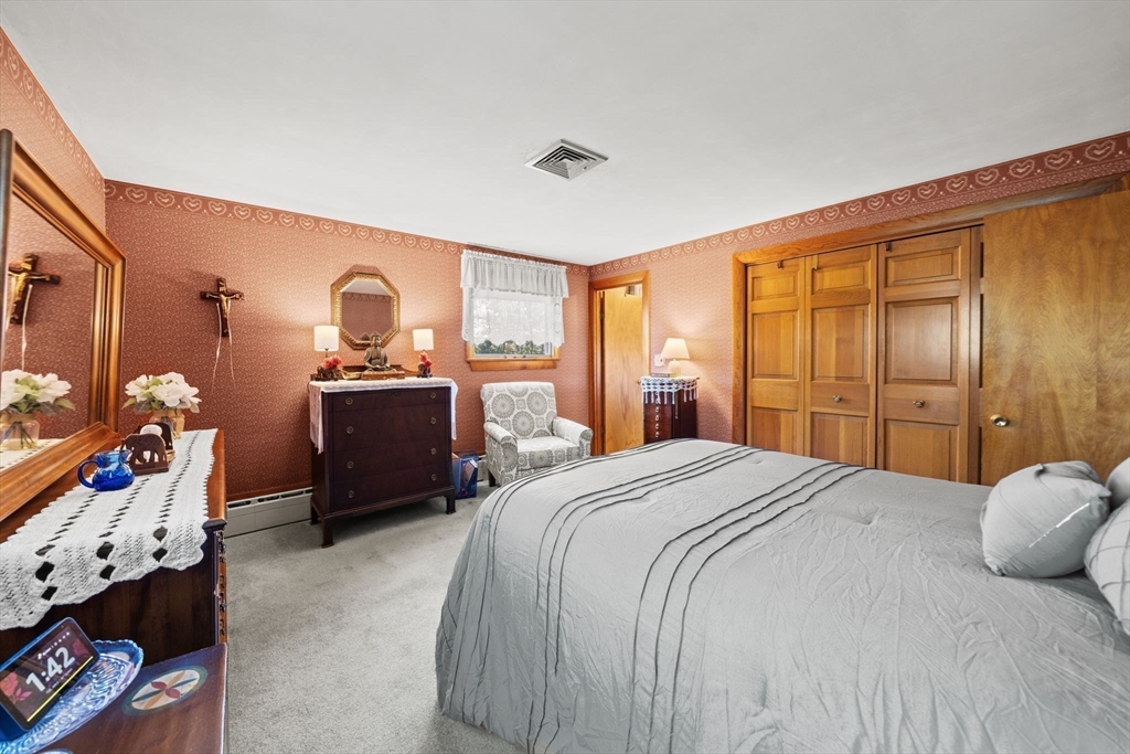 111 Hamilton Street Saugus, MA 01906 - Photo 18 of 28