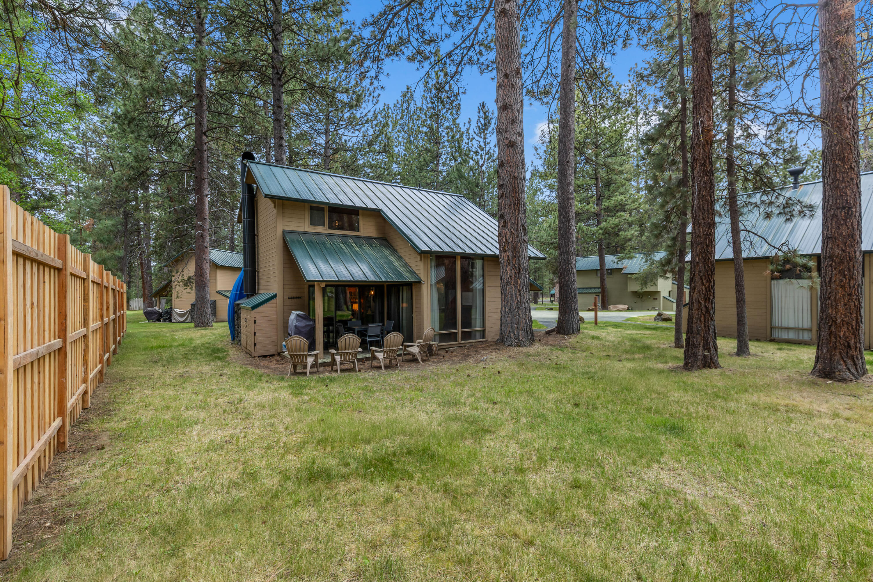 57488 Ranch Cabin Road Sunriver, OR 97707 - Photo 27 of 32 2026_05_26_57488_ranch_cabin_road_n27-4