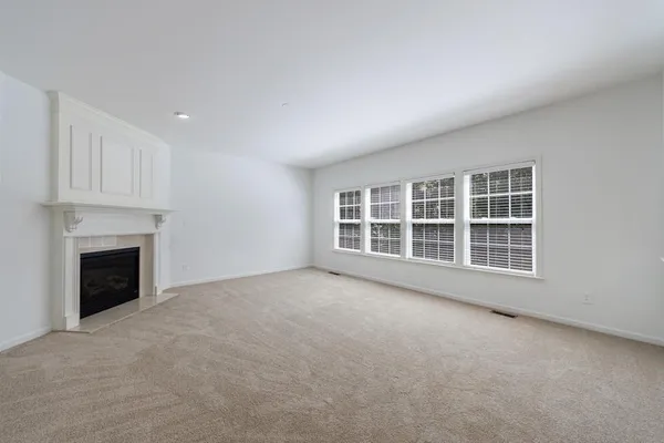 $2,950 | 279 Collins View Court, Lawrenceville, GA 30043