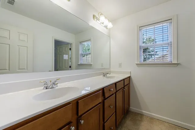 $3,200 | 279 Collins View Court, Lawrenceville, GA 30043