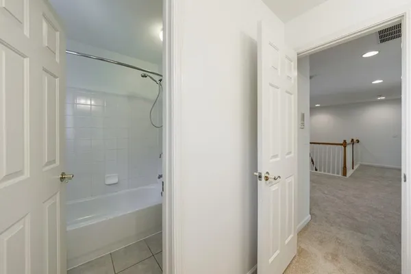 $2,950 | 279 Collins View Court, Lawrenceville, GA 30043