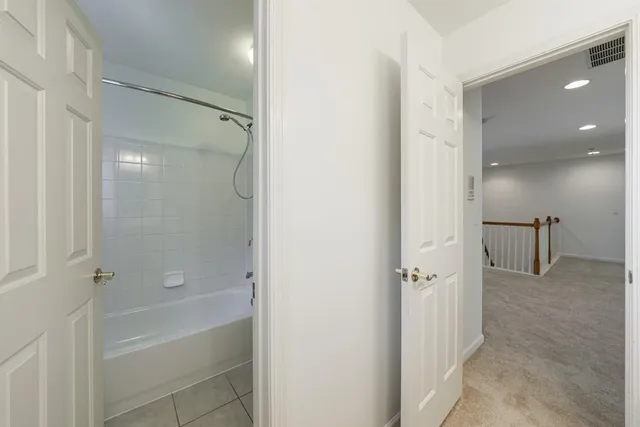 $3,200 | 279 Collins View Court, Lawrenceville, GA 30043