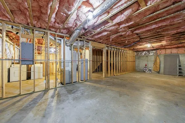 $2,950 | 279 Collins View Court, Lawrenceville, GA 30043