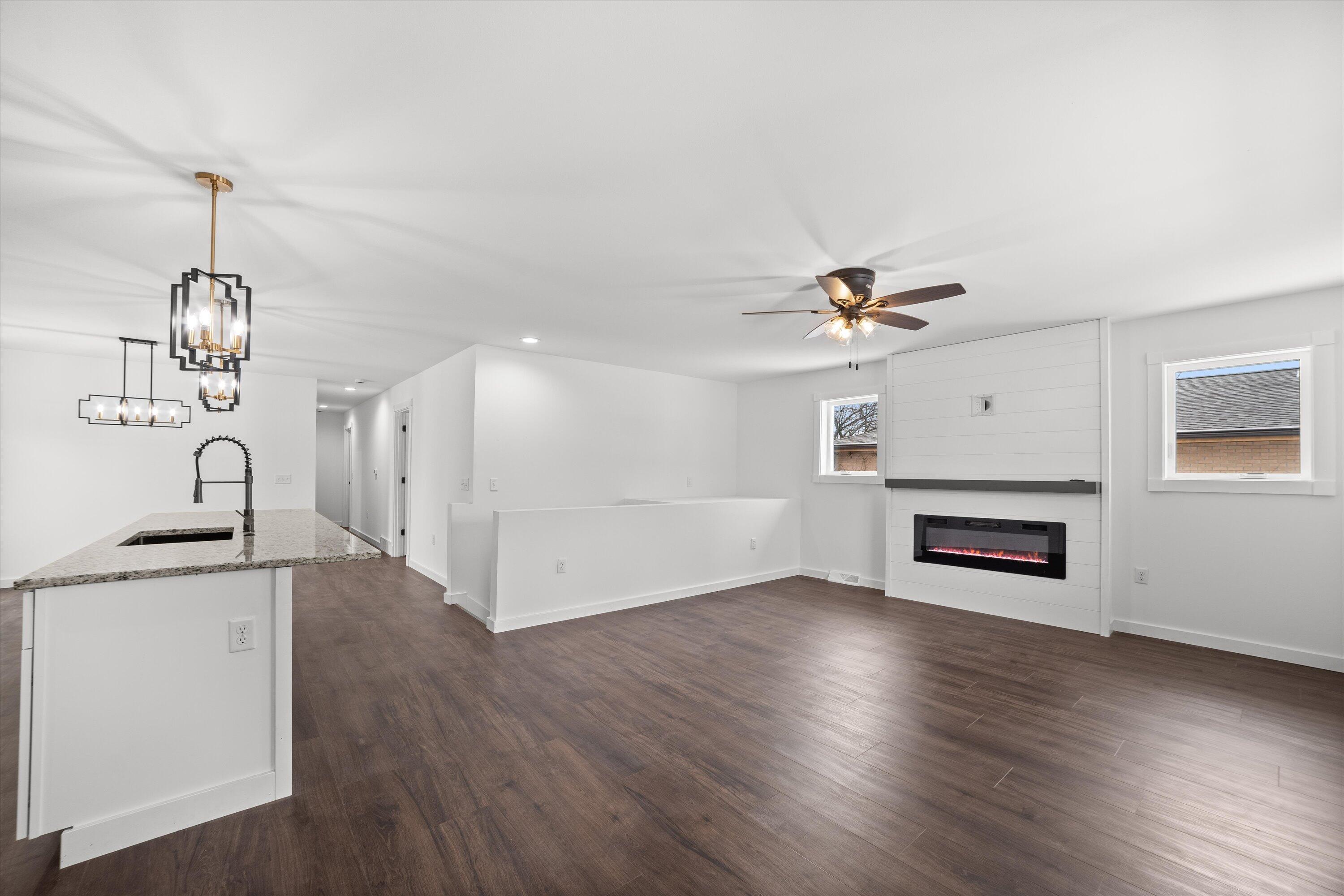 114 Dean Road Belgium, WI 53004 - Photo 11 of 33 Kitchen view of great room