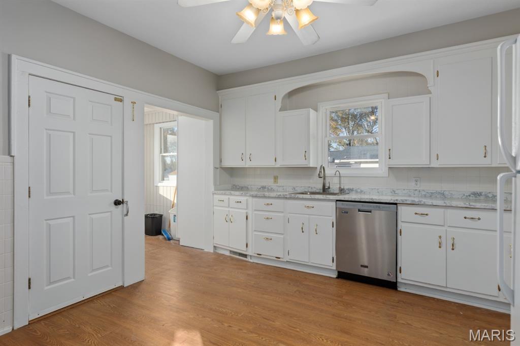 305 South Hackman Street Staunton, IL 62088 - Photo 15 of 29