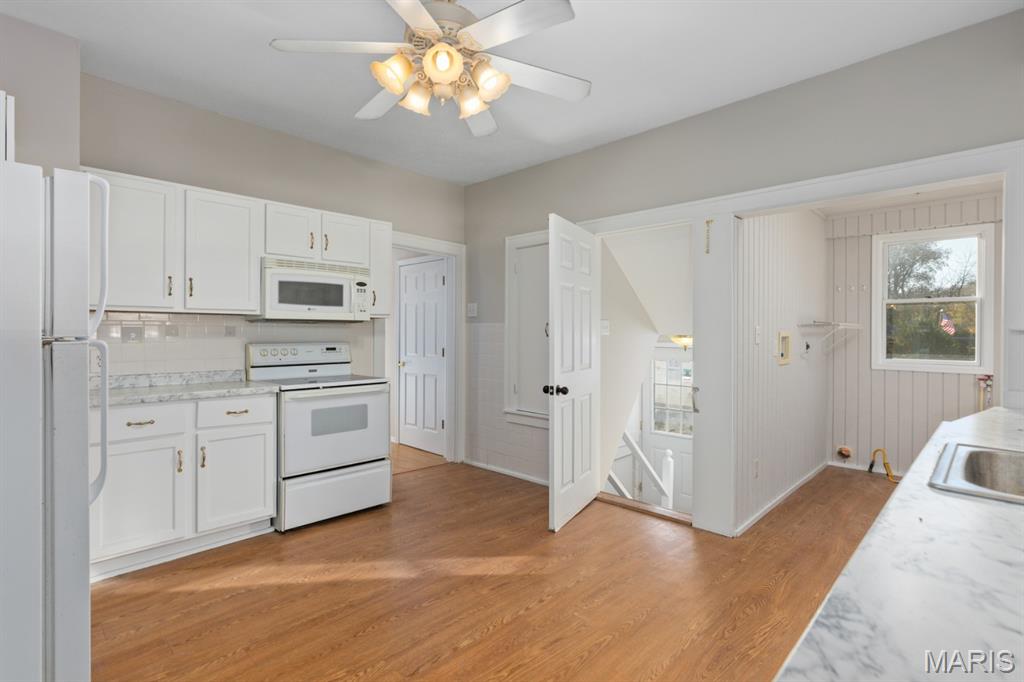 305 South Hackman Street Staunton, IL 62088 - Photo 16 of 29