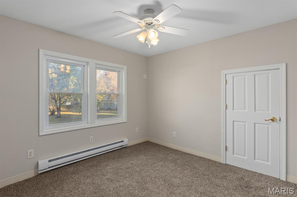 305 South Hackman Street Staunton, IL 62088 - Photo 20 of 29