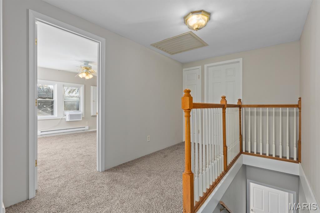 305 South Hackman Street Staunton, IL 62088 - Photo 22 of 29