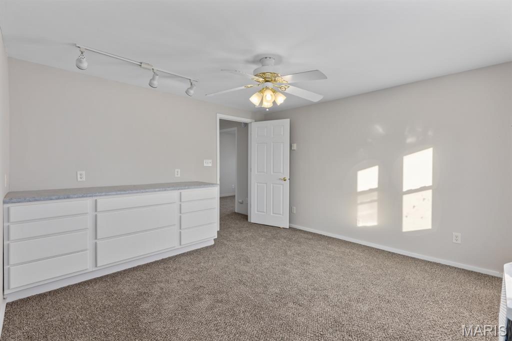 305 South Hackman Street Staunton, IL 62088 - Photo 25 of 29