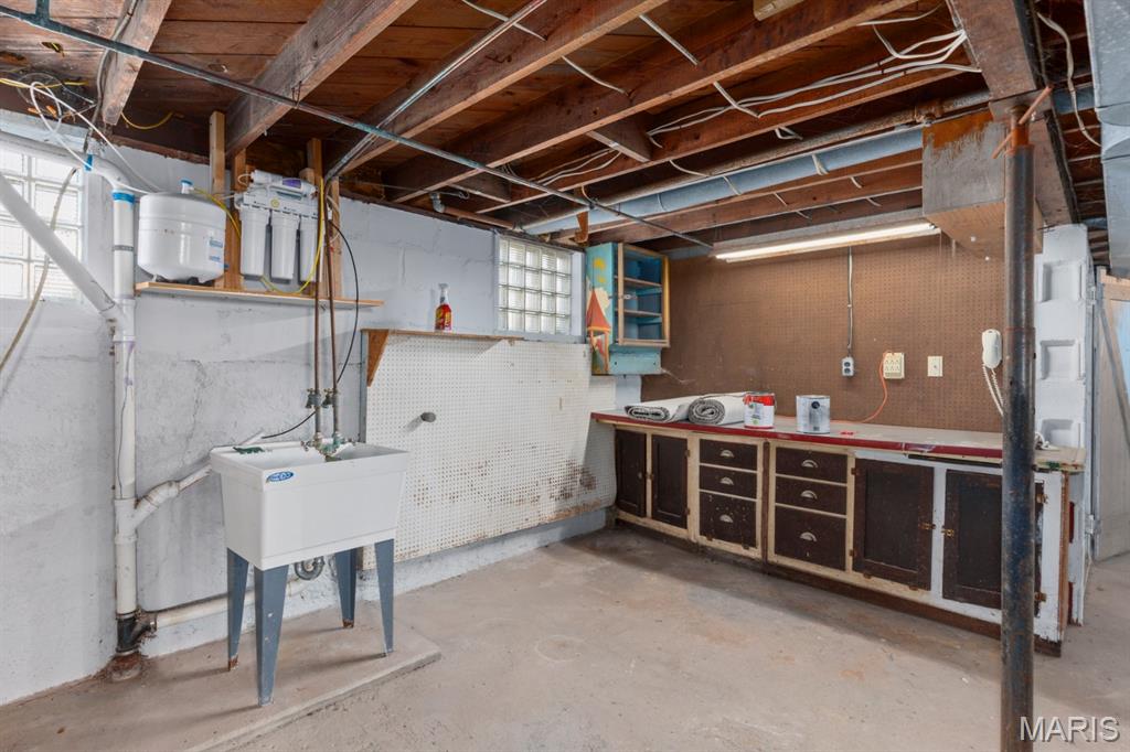 305 South Hackman Street Staunton, IL 62088 - Photo 27 of 29