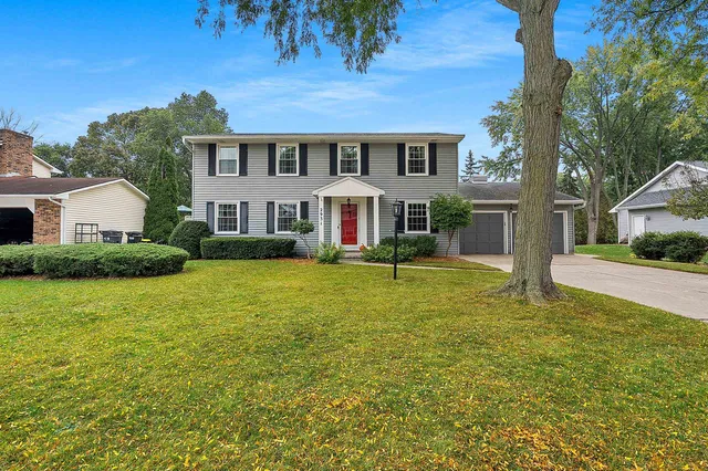 $414,900 | 2931 Grande Rue, Unit RUE, Green Bay, WI 54301