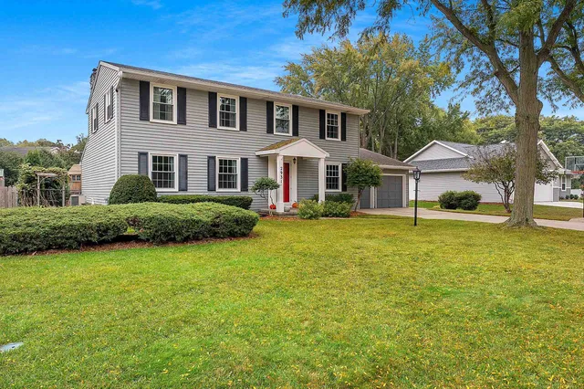 $414,900 | 2931 Grande Rue, Unit RUE, Green Bay, WI 54301