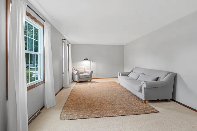 $414,900 | 2931 Grande Rue, Unit RUE, Green Bay, WI 54301