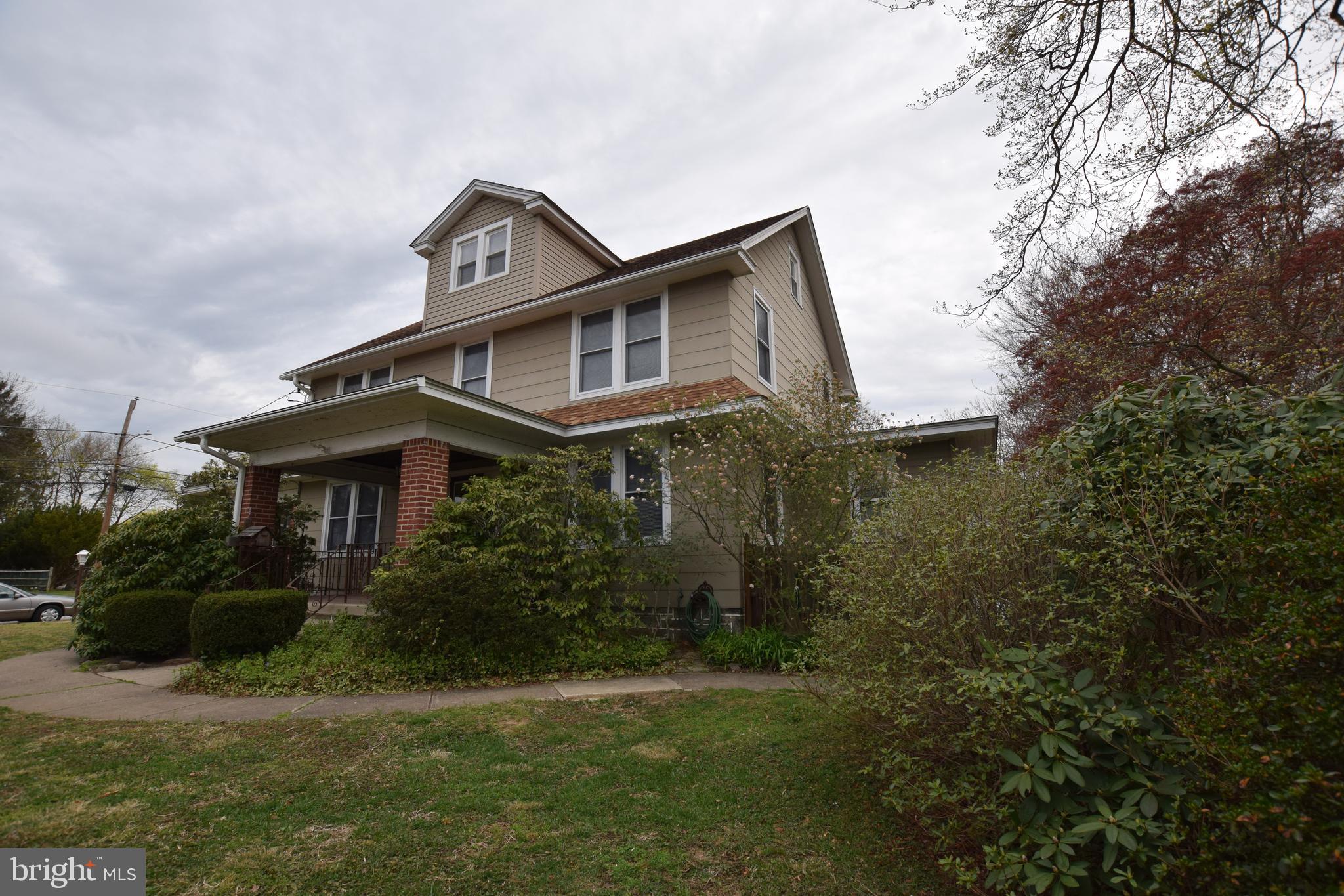 471 Prospect Road Springfield, PA 19064 - Photo 3 of 53
