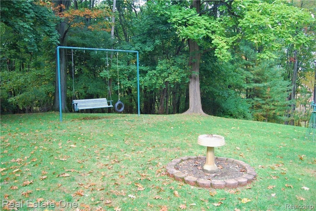 634 Charlesina Drive Rochester, MI 48306 - Photo 22 of 23 DSC_0035a.jpg