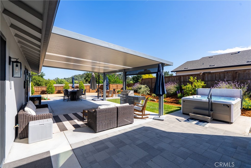 8550 El Corte Road Atascadero, CA 93422 - Photo 58 of 72 Can you imagine the hours you'll spend in this backyard?