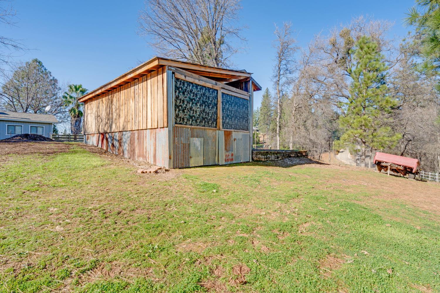 3217 Pleasant Valley Road Placerville, CA 95667 - Photo 46 of 69 Boat storage