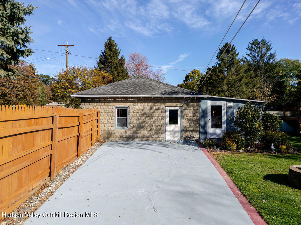 6 Hawley Road Niverville, NY 12130 - Photo 7 of 36 a front view of a house with garden