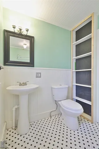 $1,495 | 725 Vine Street, Abilene, TX 79602