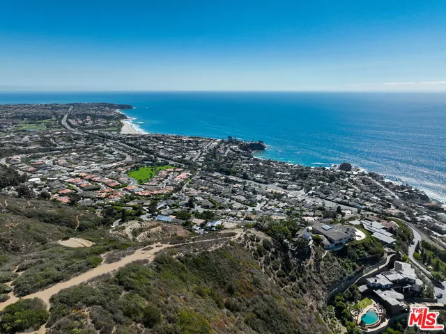 $14,500,000 | 150 Vista Del Sol, Laguna Beach, CA 92651