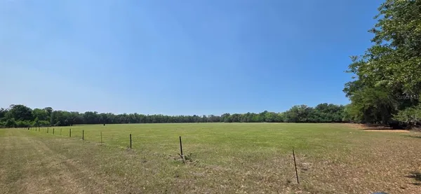 $1,200,000 | 10434 Southeast 225th Drive, Hawthorne, FL 32640