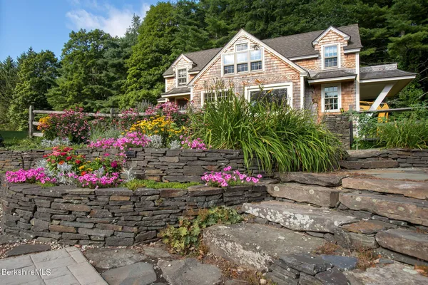 $3,550,000 | Undisclosed Address, Great Barrington, MA 01230