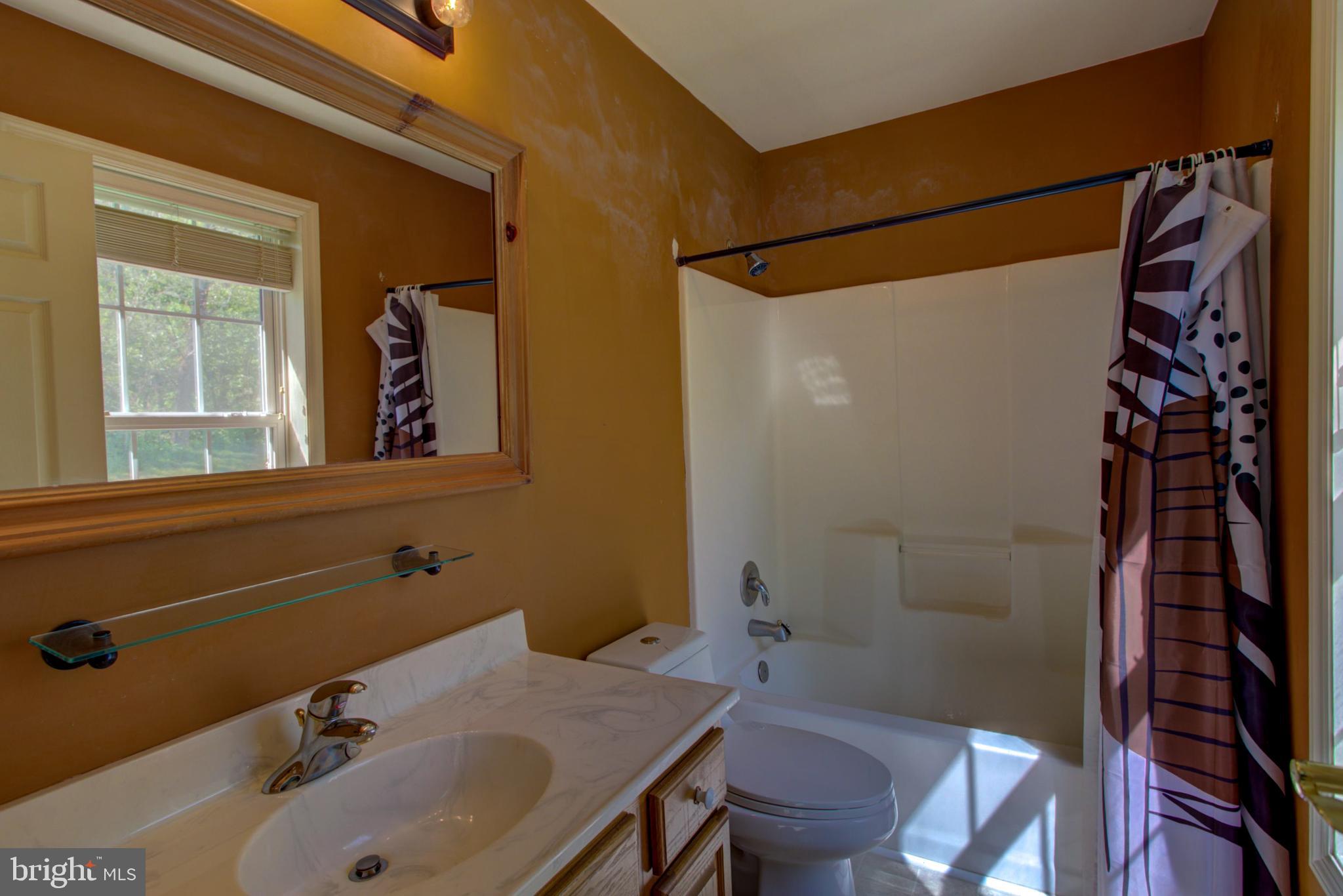 112 Commodore Drive Bainbridge, PA 17502 - Photo 19 of 35