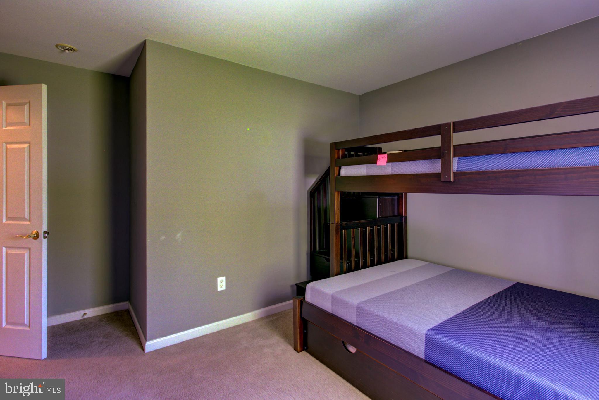 112 Commodore Drive Bainbridge, PA 17502 - Photo 20 of 35