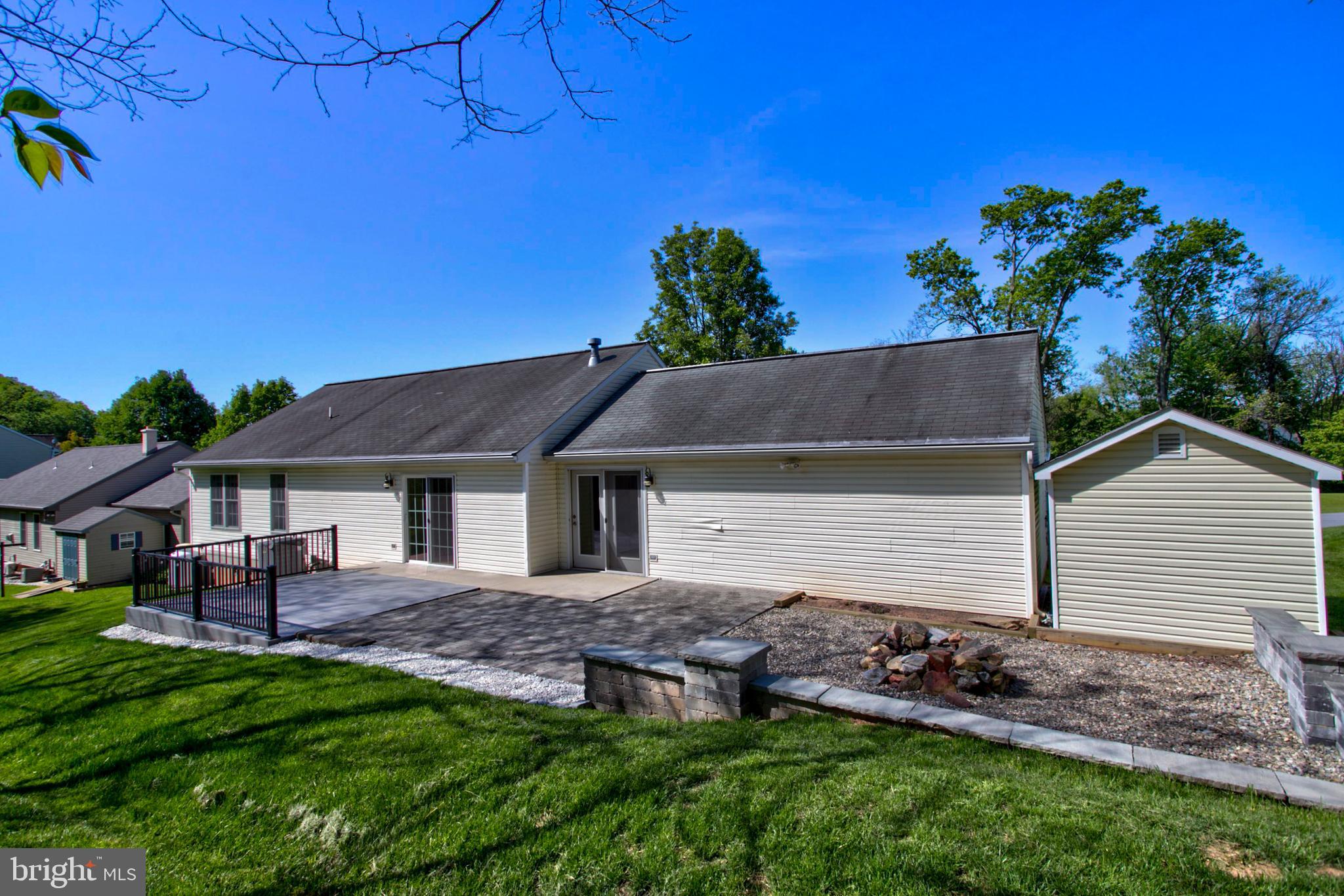 112 Commodore Drive Bainbridge, PA 17502 - Photo 34 of 35