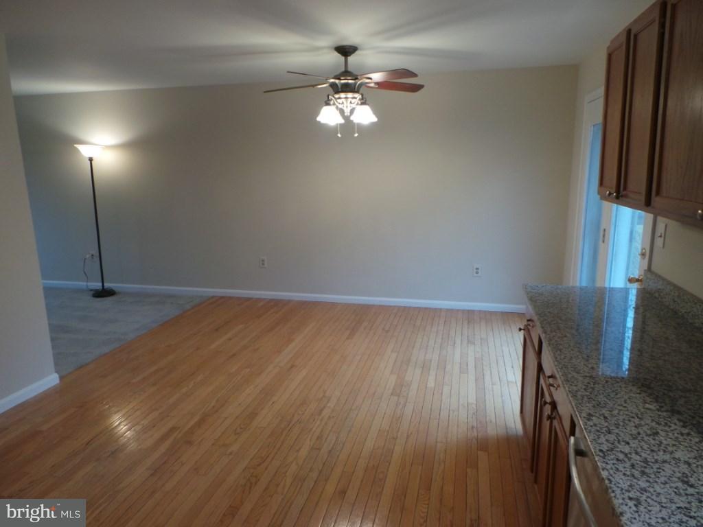 2382 Warwick Road York, PA 17408 - Photo 11 of 27 Gallery Image 11