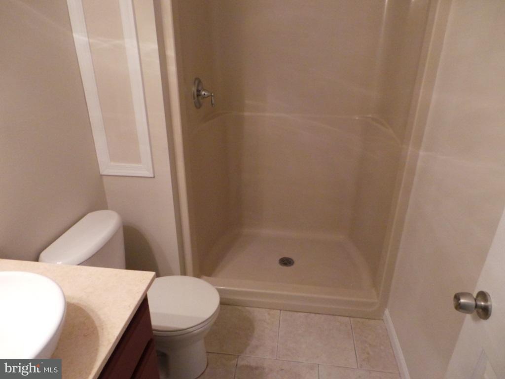2382 Warwick Road York, PA 17408 - Photo 18 of 27 Gallery Image 18