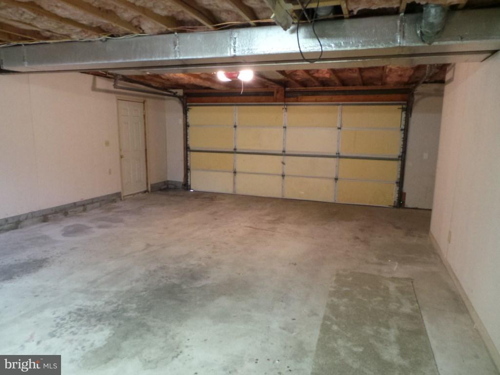 2382 Warwick Road York, PA 17408 - Photo 25 of 27 Gallery Image 25