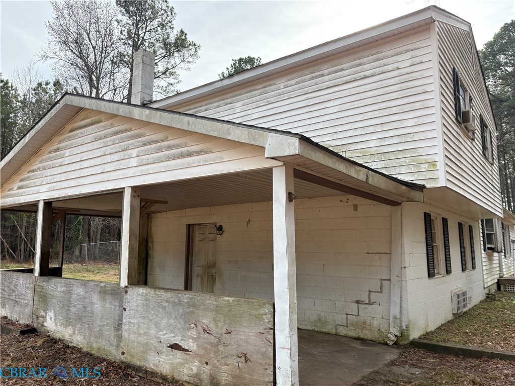 939 Coachpoint Road Hartfield, VA 23071 - Photo 22 of 29