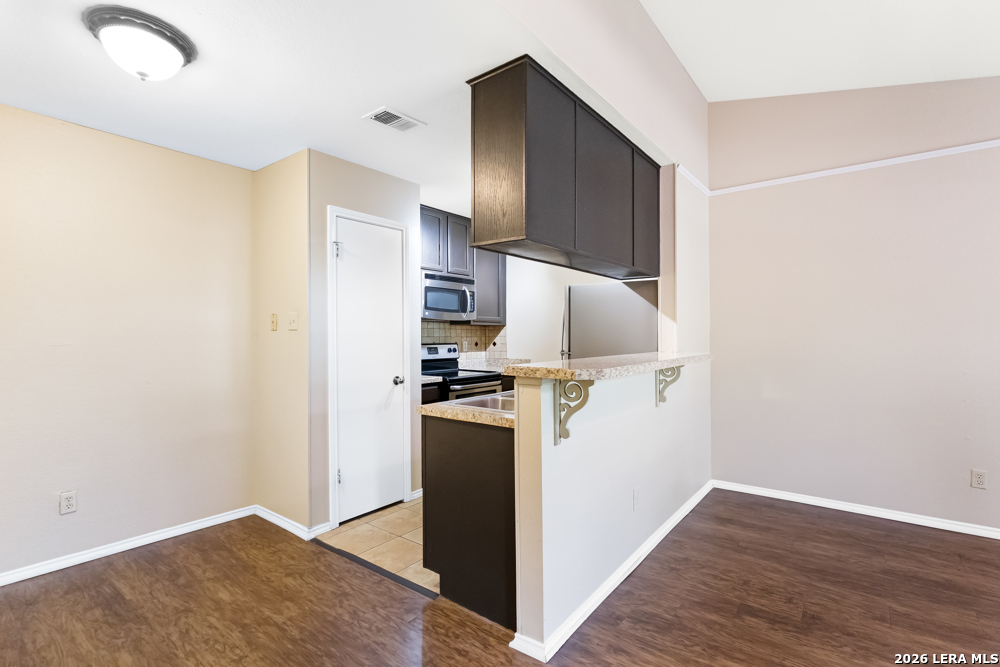 4803 Hamilton Wolfe Road, Unit 916 San Antonio, TX 78229 - Photo 15 of 25