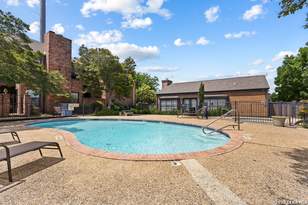 4803 Hamilton Wolfe Road, Unit 916 San Antonio, TX 78229 - Photo 4 of 25