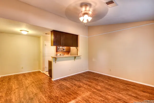 $775 | 4803 Hamilton Wolfe Road, Unit 916, San Antonio, TX 78229